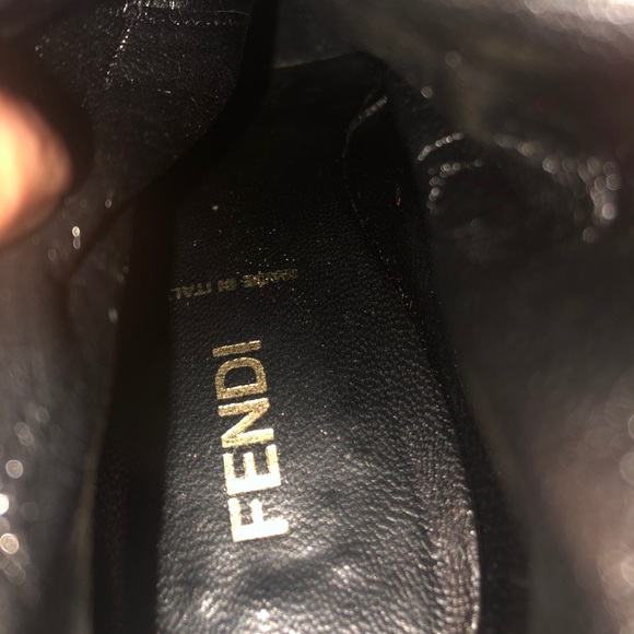 Fendi - Picture 6 of 6